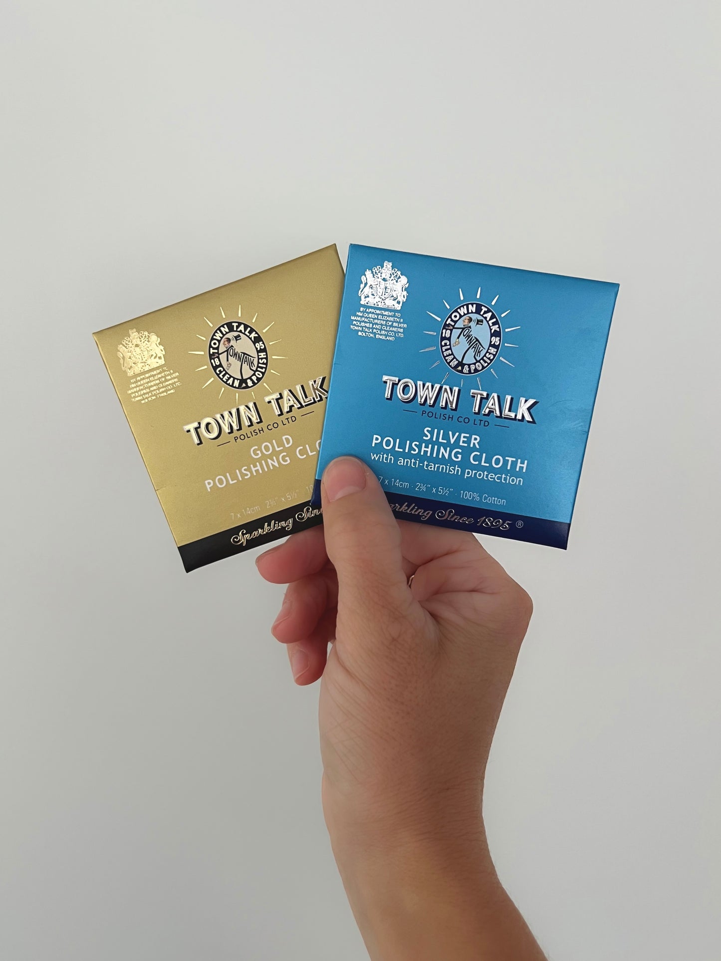 Daisy Chain Sapphire Necklace