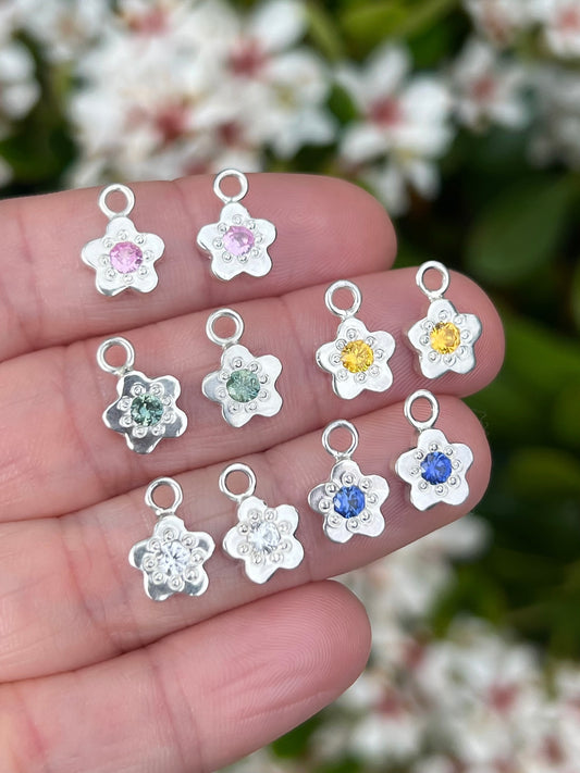 Daisy Chain Sapphire Hoops