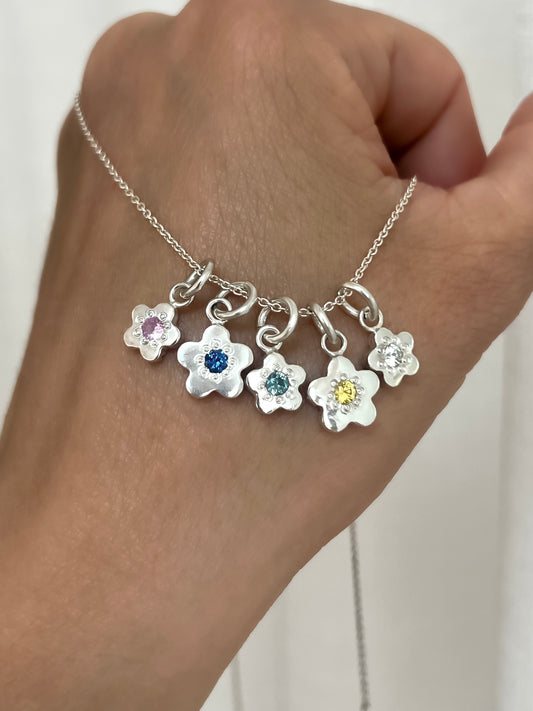 Daisy Chain Sapphire Necklace